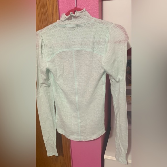 NWT. Free People Ruffle Collared Long Sleeve Shirt. Size S. - Picture 2 of 5